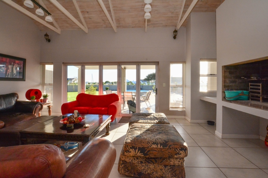 4 Bedroom Property for Sale in Long Acres Country Estate Western Cape